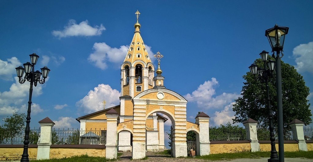 Церковь в селе Городня